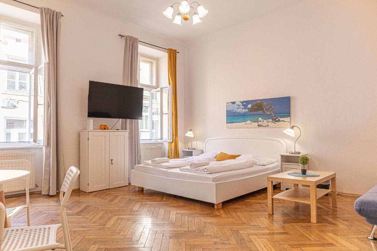 Peerles 2Br Apt. Perfectly Situated&Well Connected Apartment Виена Екстериор снимка