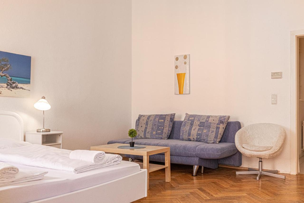 Peerles 2Br Apt. Perfectly Situated&Well Connected Apartment Виена Екстериор снимка